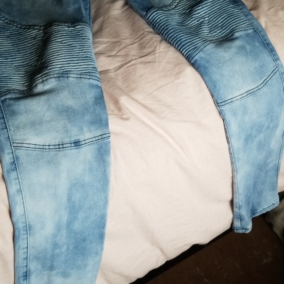 Really comfortable Denim jeans - Picture 2 of 6